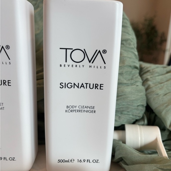 TOVA Beverly Hills Signature Body Velvet & Body Cleanse Duo • 500ml Each • NWB - Picture 6 of 7